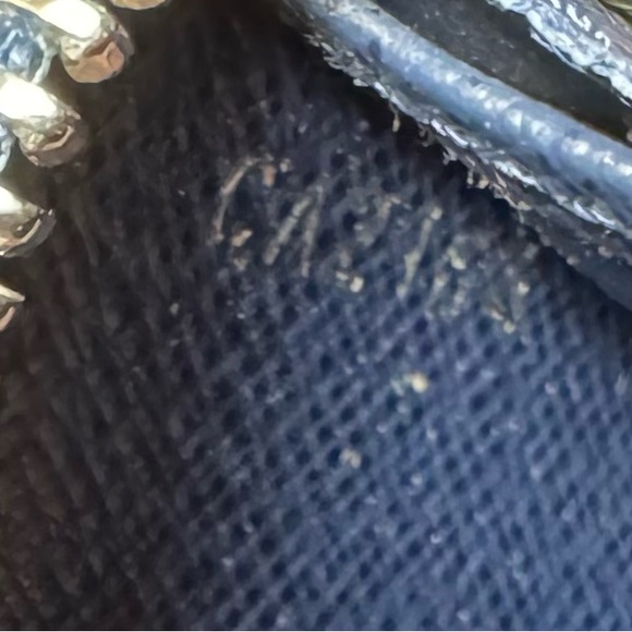 LOUIS VUITTON Indigo Blue Epi Leather Zippy Long Wallet - Picture 14 of 15